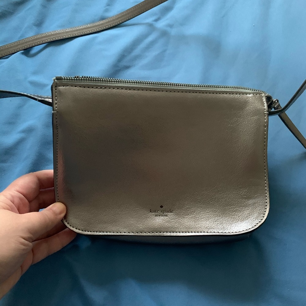EUC metallic Kate spade crossbody purse